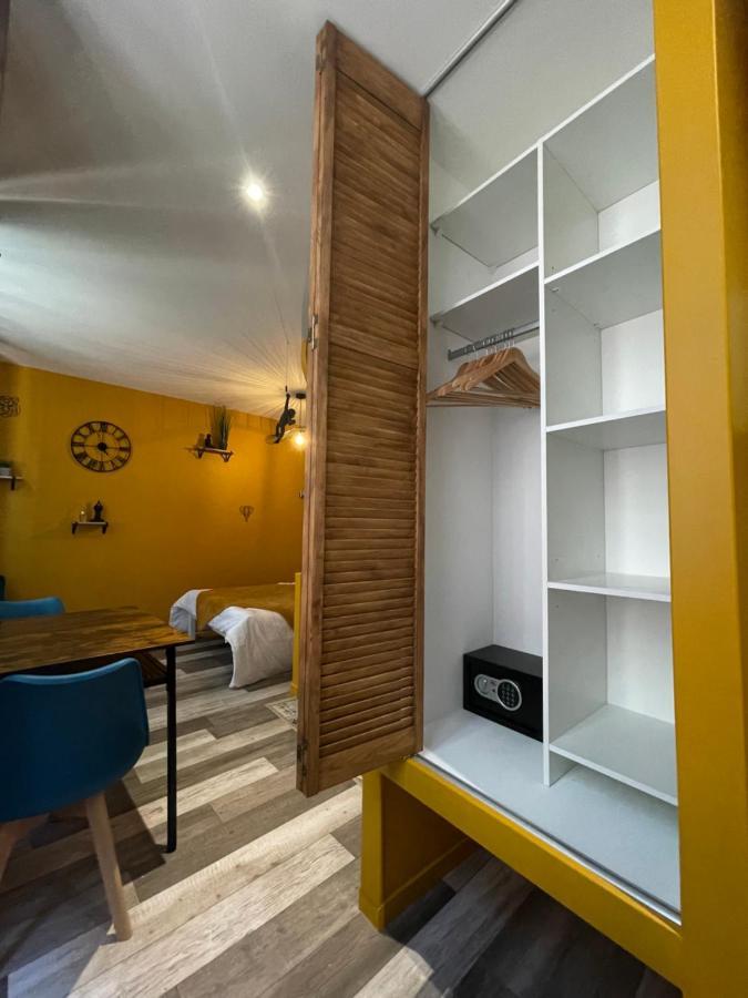 Romans-sur-Isère Jungle Room מראה חיצוני תמונה